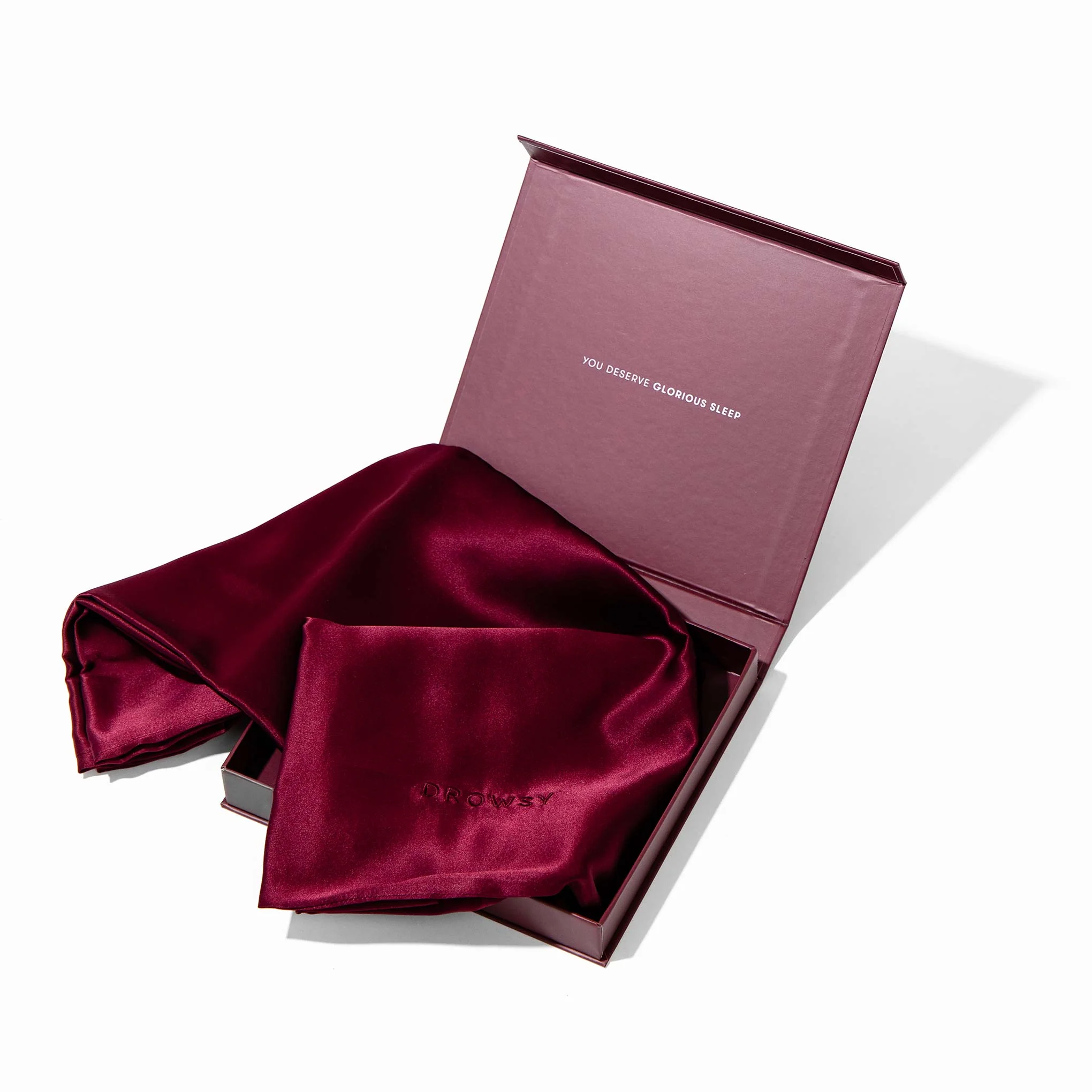 La Vie En Rouge Silk Pillowcase - Image 4