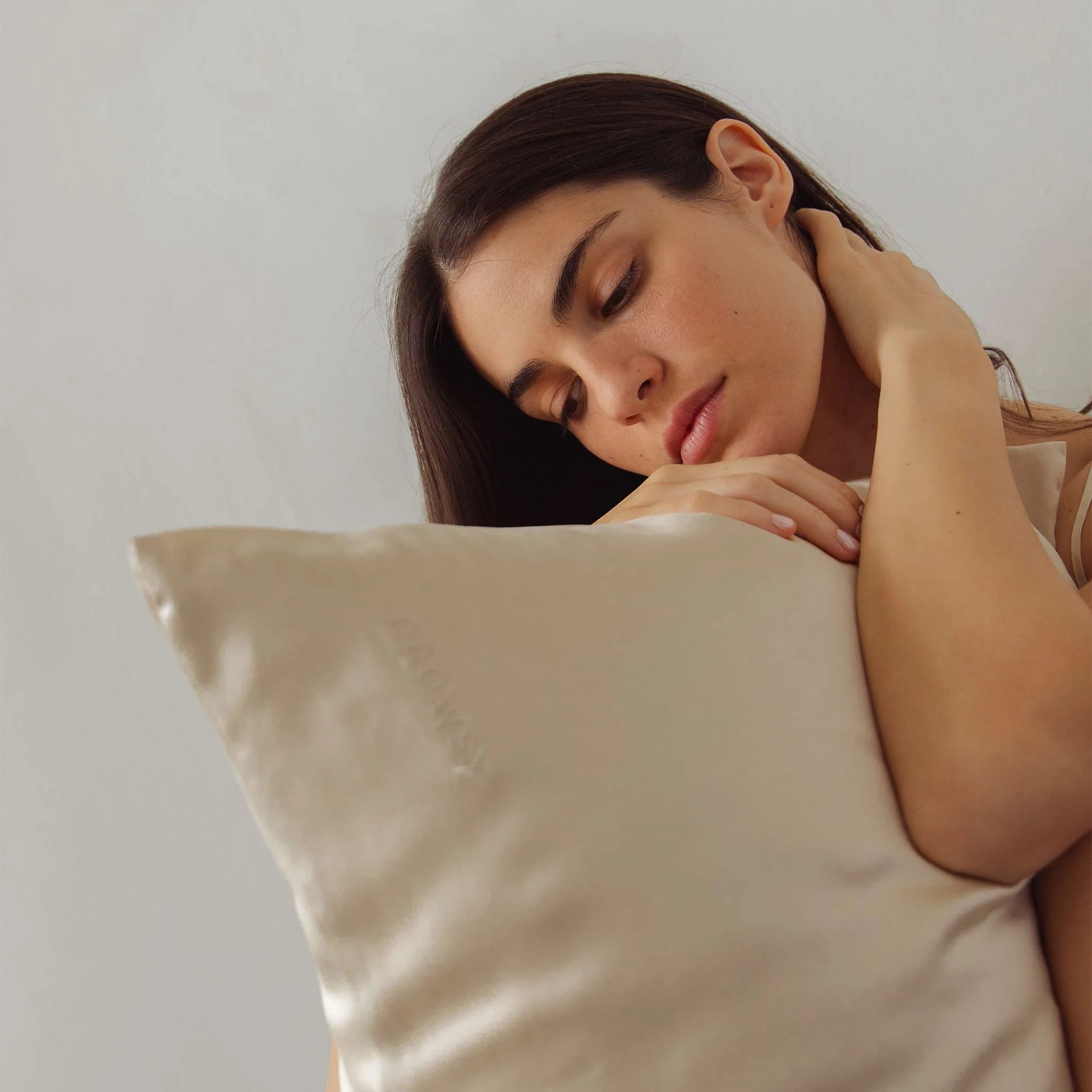 Dusty Gold Silk Pillowcase - Image 3