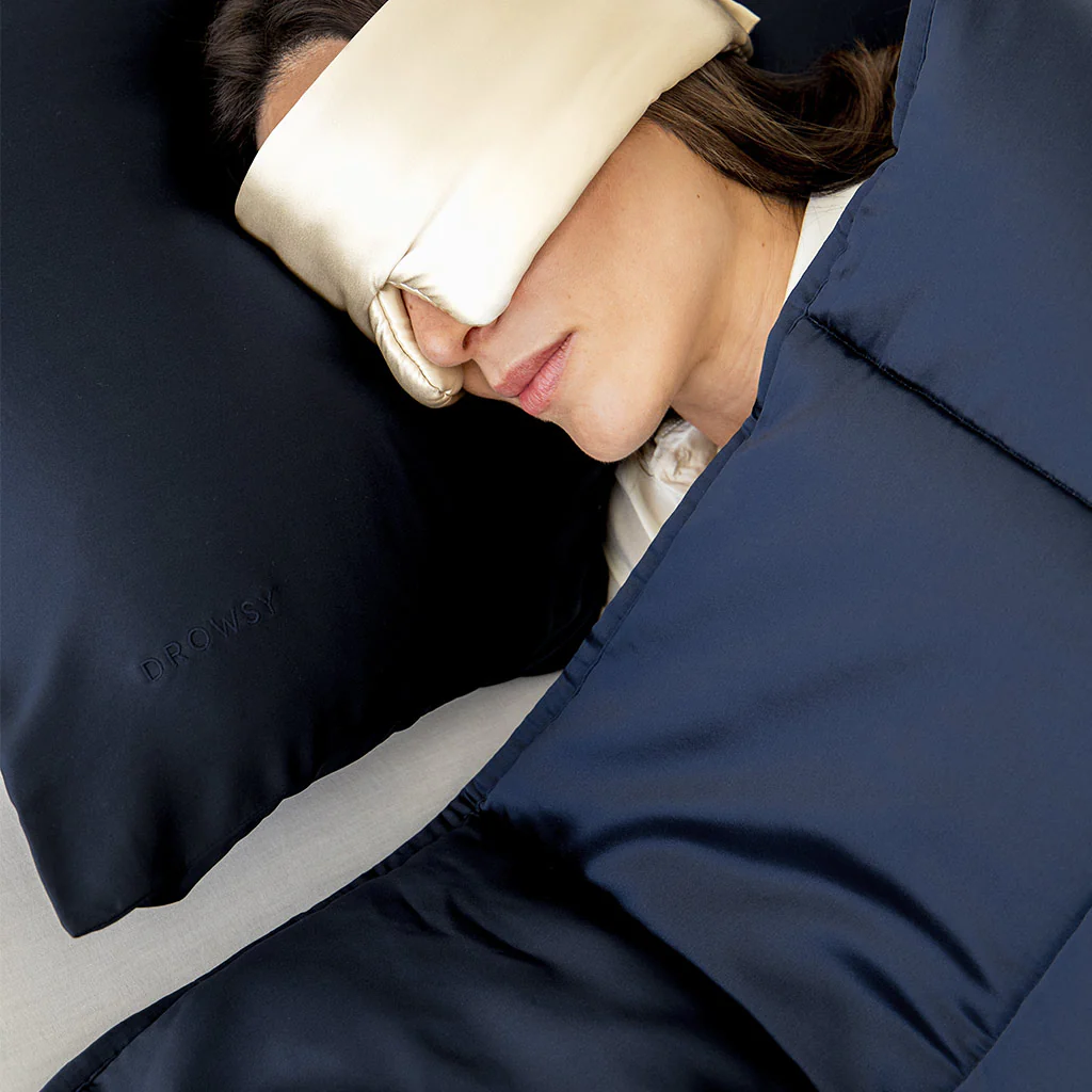 Midnight Blue Silk Weighted Blanket - Image 3