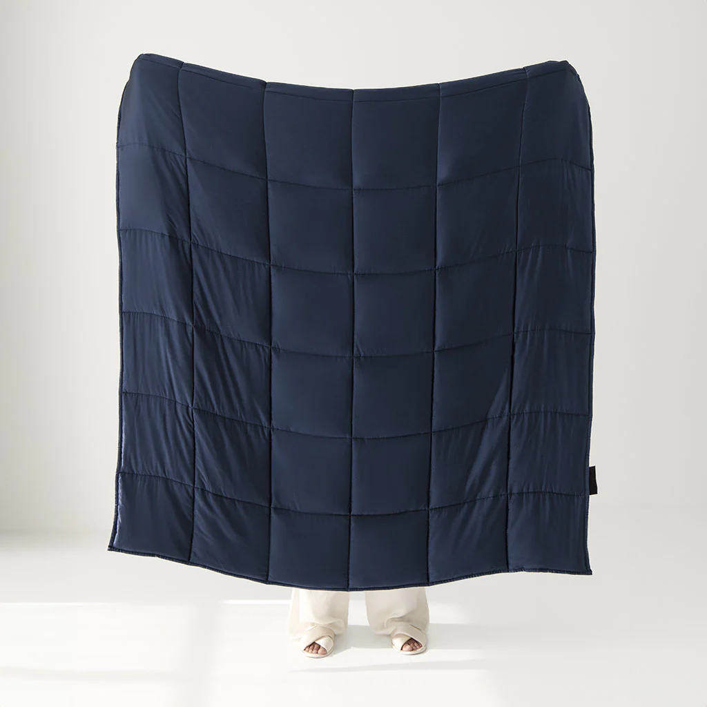 Midnight Blue Silk Weighted Blanket - Image 9